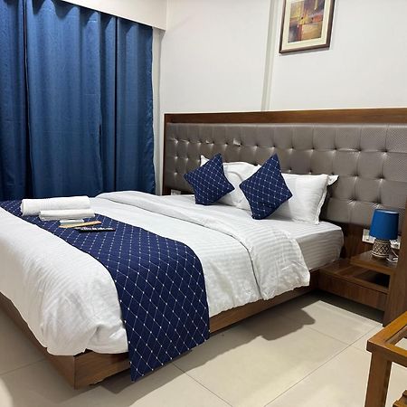Luna Spaces- Near Mumbai International Airport Bombaim Exterior foto
